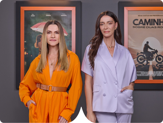 Banner home - Duas atrizes posando para a foto